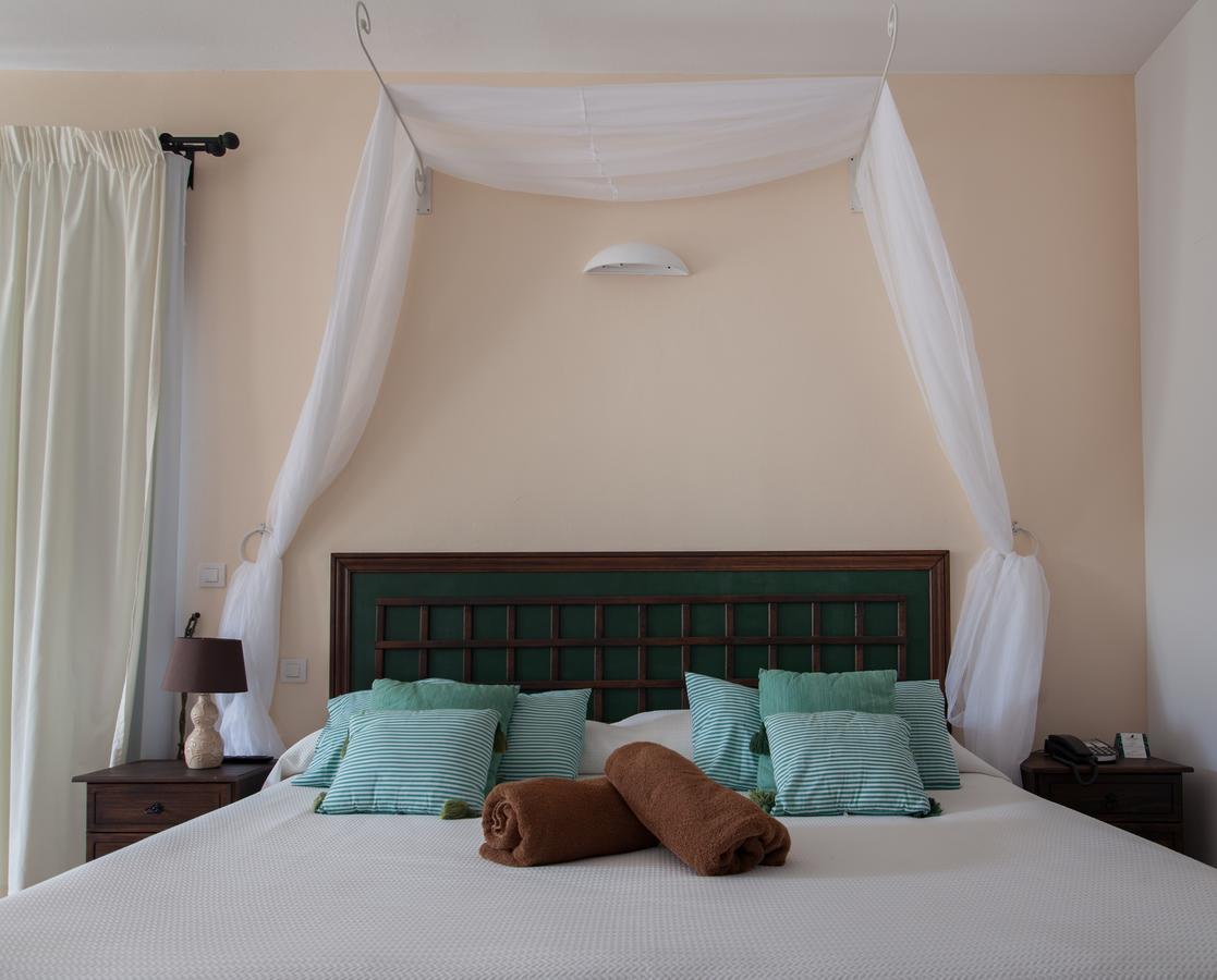 קמפוס Hotel Es Lloquet (Adults Only) מראה חיצוני תמונה